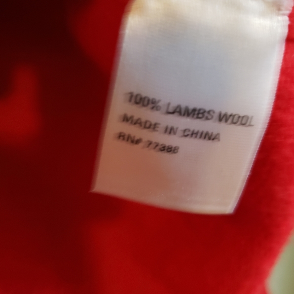 Gorgeous vintage Wallace Knitwear sweater, size small, 100% lambswool - Picture 3 of 3